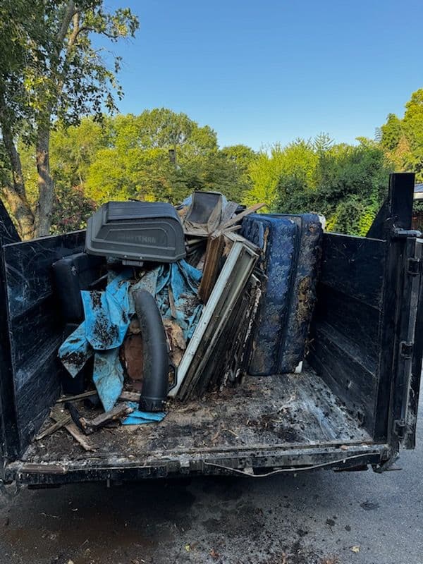Project Efficient and Comprehensive Junk Removal Service image